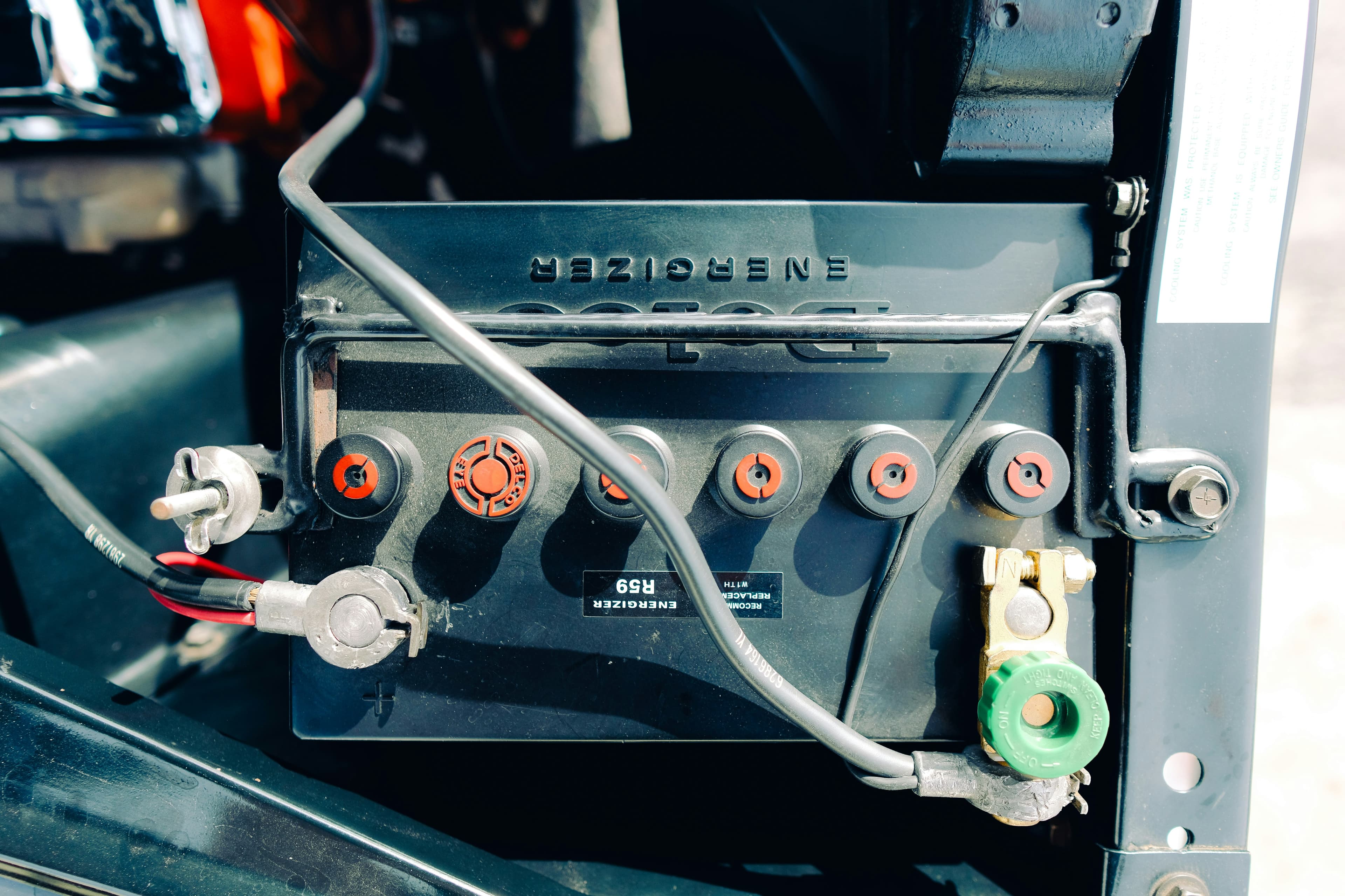 Clean electrical connections and new alternator installation
